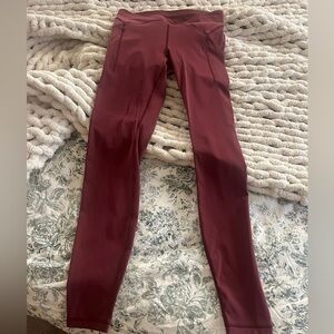 Lululemon Power Thru High-Rise Tight 28” (Red Merlot)- Excellent Condition